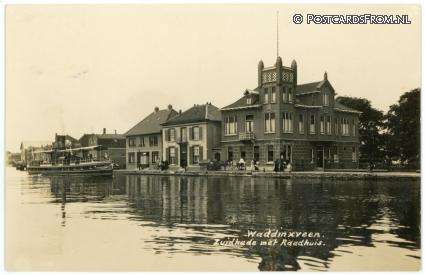 Waddinxveen, Zuidhaven met Raadhuis ansichtkaart: Waddinxveen, Zuidhaven met Raadhuis