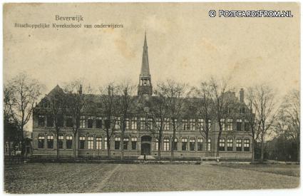 ansichtkaart: Beverwijk, Bisschoppelijke Kweekschool van onderwijzers