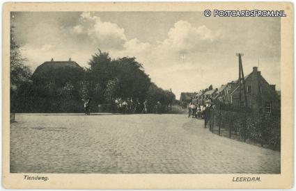 ansichtkaart: Leerdam, Tiendweg