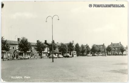 ansichtkaart: Vlijmen, Plein