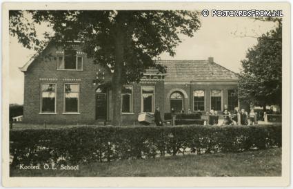 ansichtkaart: Kooten, O.L. School